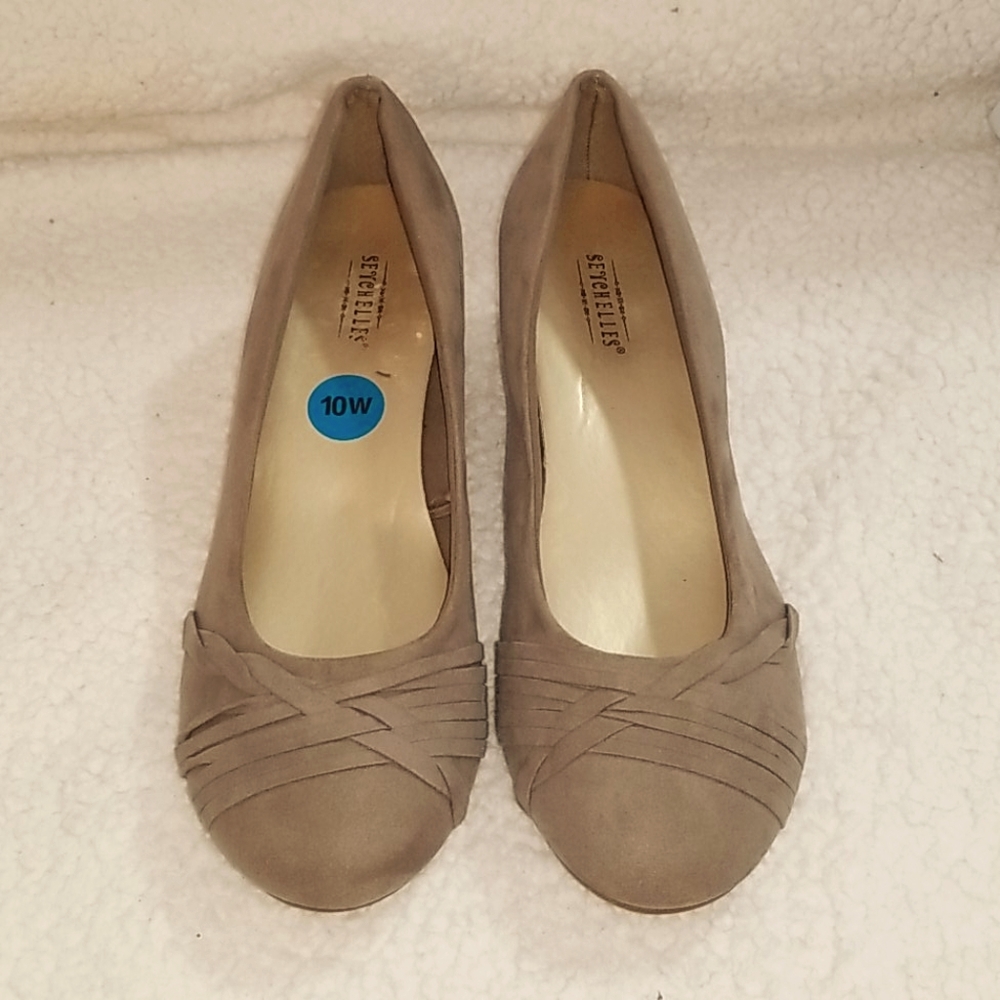 ⭐HP⭐Seychelles Flats 10W